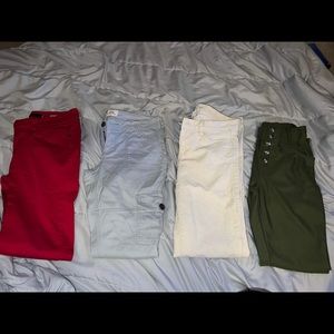 Sellling 4 womens jeans for 30$ size 7